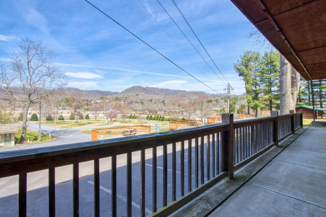 Campground Apts Lake Junaluska Exterior photo