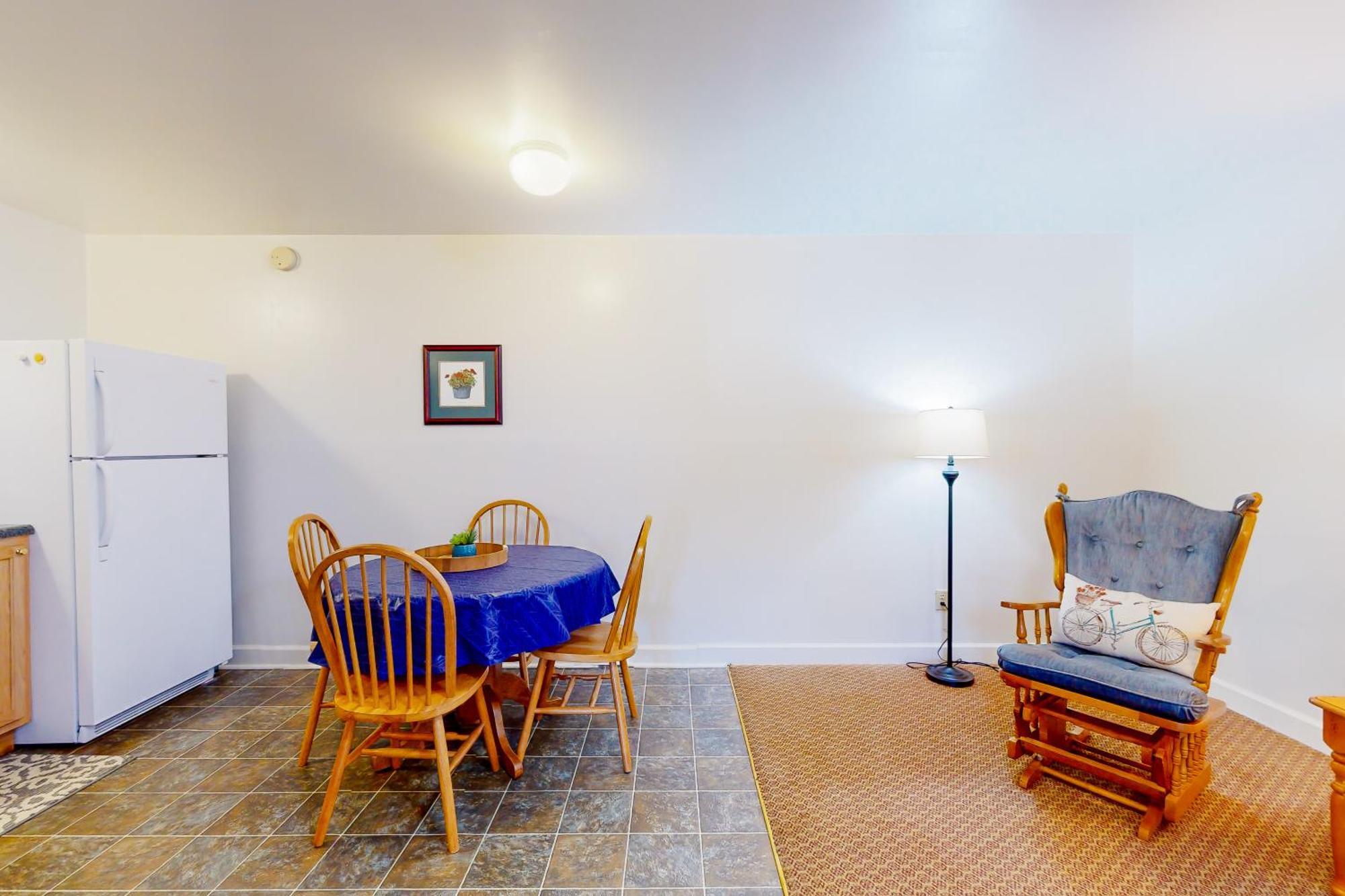 Campground Apts Lake Junaluska Room photo