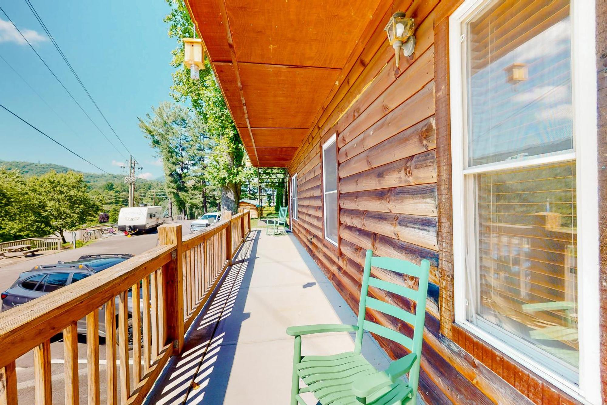 Campground Apts Lake Junaluska Room photo